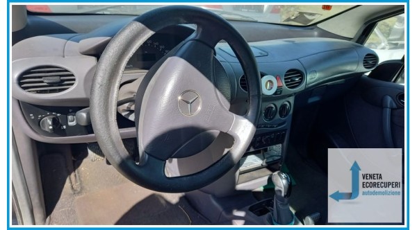 MERCEDES-BENZ Classe A W168 del 2000 parti usate e ricambi