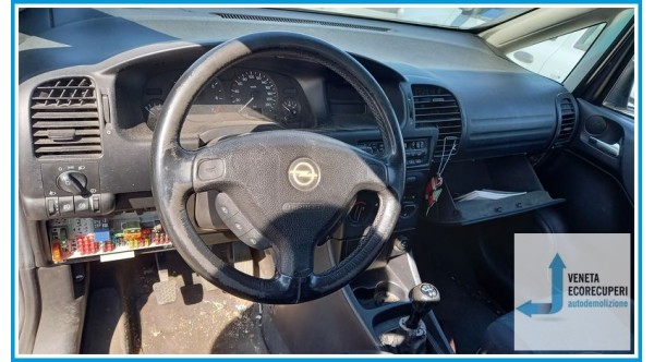 OPEL ZAFIRA T98 del 1999 parti usate e ricambi