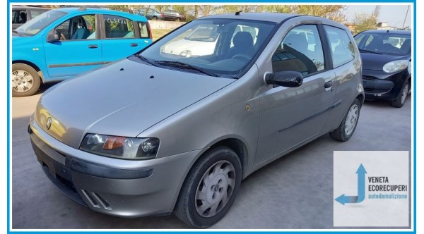 FIAT PUNTO 1N/1P del 2001 parti usate e ricambi