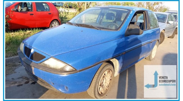 LANCIA Y  del 2000 parti usate e ricambi