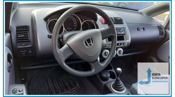 HONDA JAZZ 1a Serie  del 2005 parti usate e ricambi