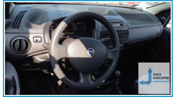 FIAT PUNTO 2U del 2005 parti usate e ricambi