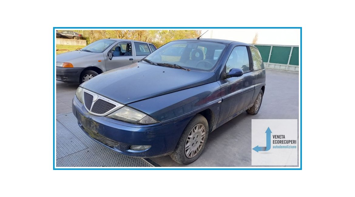 LANCIA Y  del 2003 parti usate e ricambi