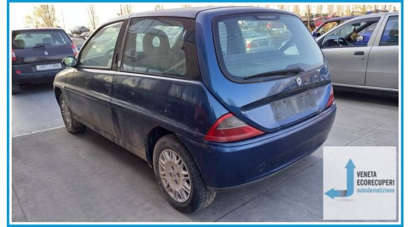 LANCIA Y  del 2003 parti usate e ricambi