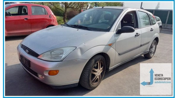 FORD FOCUS CAK del 2001 parti usate e ricambi