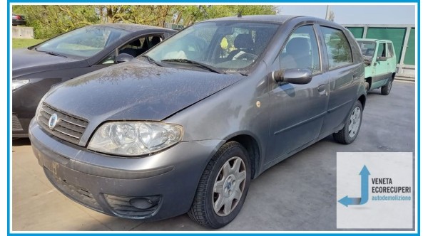 FIAT PUNTO 2U del 2005 parti usate e ricambi