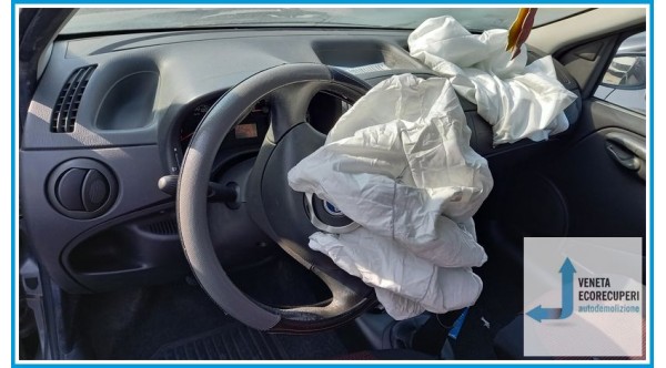 FIAT PUNTO 2U del 2005 parti usate e ricambi