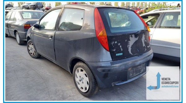 FIAT PUNTO 1N/1P del 2002 parti usate e ricambi