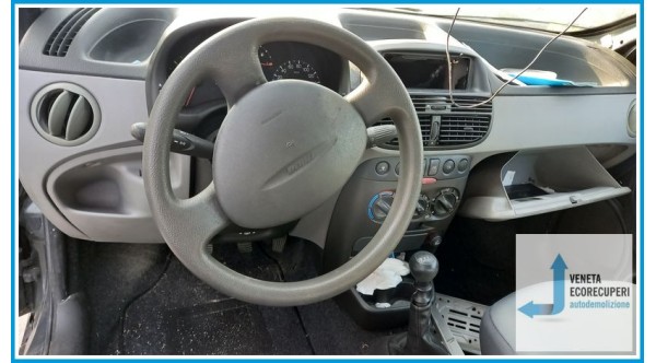 FIAT PUNTO 1N/1P del 2002 parti usate e ricambi