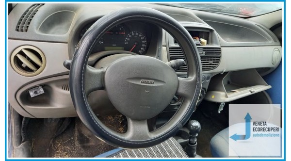 FIAT PUNTO 1N/1P del 2000 parti usate e ricambi