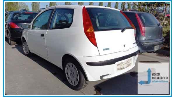 FIAT PUNTO 1N/1P del 2002 parti usate e ricambi