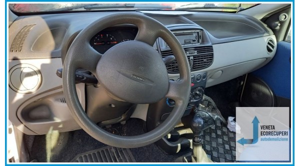 FIAT PUNTO 1N/1P del 2002 parti usate e ricambi