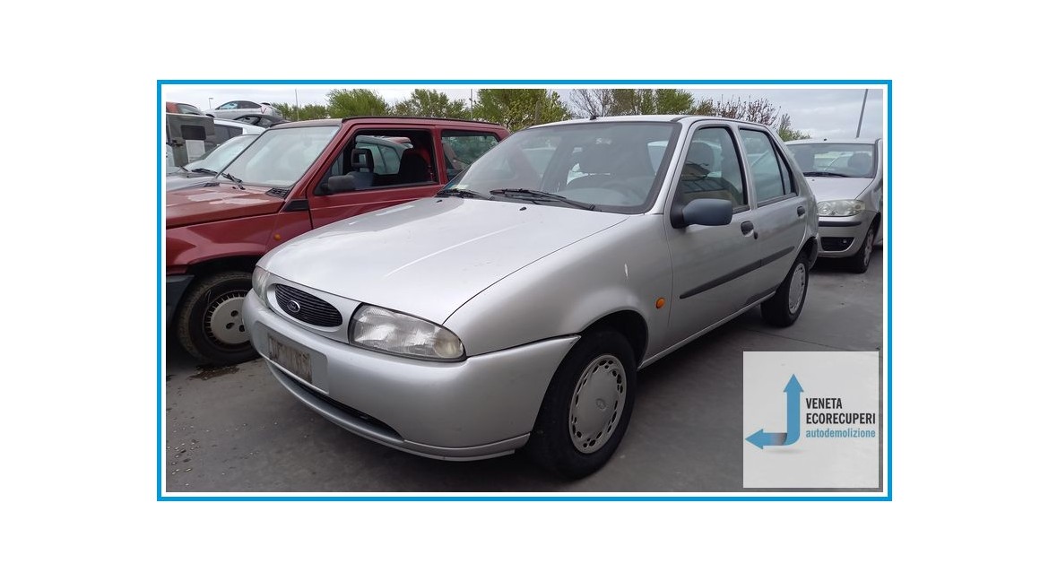 FORD FIESTA DX del 1998 parti usate e ricambi