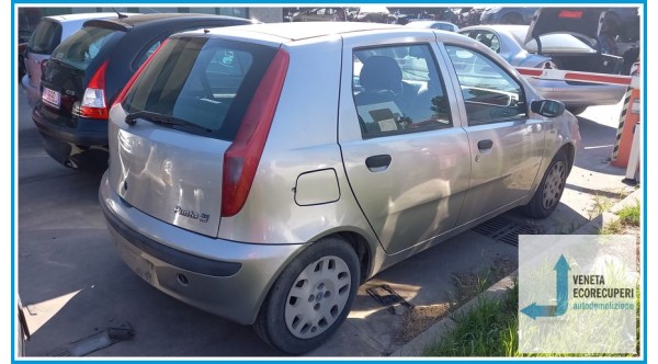 FIAT PUNTO 1N/1P del 2001 parti usate e ricambi