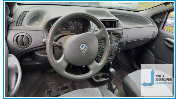 FIAT PUNTO 2U del 2005 parti usate e ricambi - Tipo Motore 188a9000