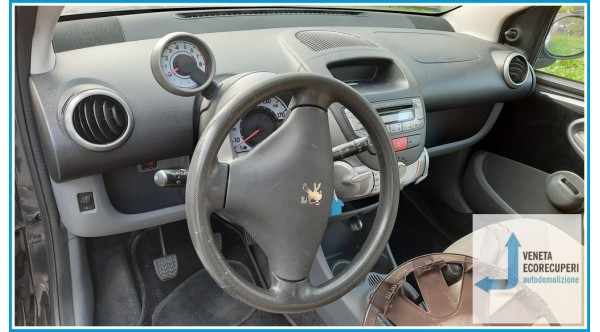 PEUGEOT 107  del 2007 parti usate e ricambi