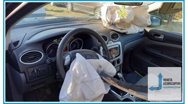 FORD FOCUS CB4 del 2009 parti usate e ricambi - Tipo Motore SYDA