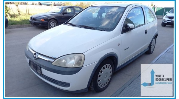 OPEL CORSA X01 del 2003 parti usate e ricambi - Tipo Motore Z10XE