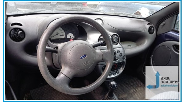 FORD KA CCQ del 2002 parti usate e ricambi - Tipo Motore J4S