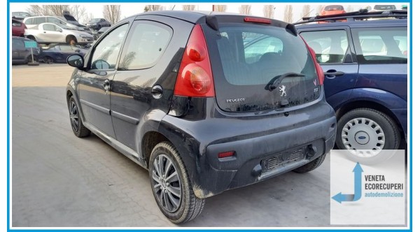 PEUGEOT 107  del 2009 parti usate e ricambi - Tipo Motore 1KR