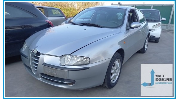 ALFA ROMEO 147 W8 del 2003 parti usate e ricambi - Tipo Motore AR37203