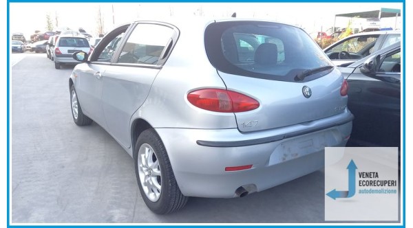 ALFA ROMEO 147 W8 del 2003 parti usate e ricambi - Tipo Motore AR37203