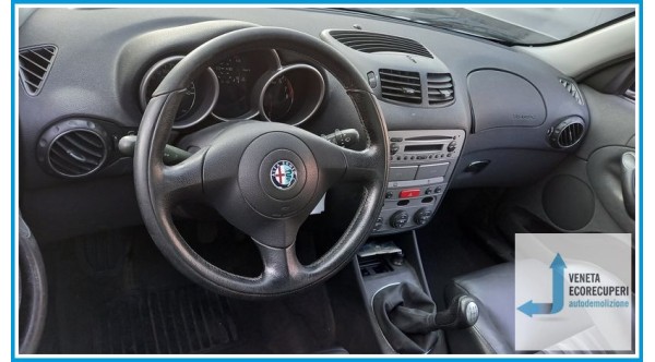 ALFA ROMEO 147 W8 del 2003 parti usate e ricambi - Tipo Motore AR37203