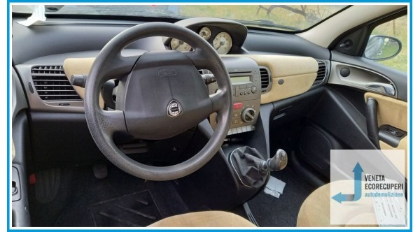LANCIA YPSILON TE del 2004 parti usate e ricambi - Tipo Motore 188A4000