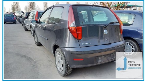 FIAT PUNTO 1N/1P del 2004 parti usate e ricambi - Tipo Motore 188A4000