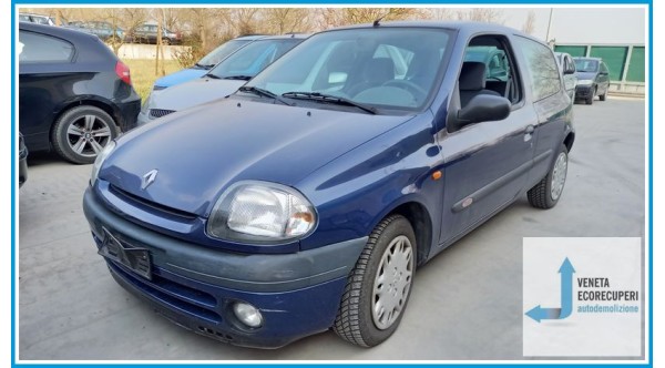RENAULT CLIO 2a Serie  del 1999 parti usate e ricambi - Tipo Motore E7JC6