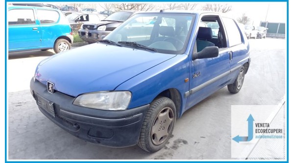 PEUGEOT 106  del 1998 parti usate e ricambi - Tipo Motore CDZ