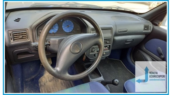 PEUGEOT 106  del 1998 parti usate e ricambi - Tipo Motore CDZ