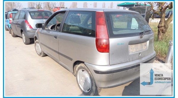 FIAT PUNTO 1a Serie  del 1996 parti usate e ricambi - Tipo Motore 176a8000
