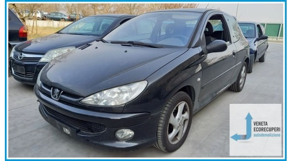 PEUGEOT 206  del 2006 parti usate e ricambi - Tipo Motore 9HZ
