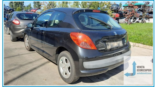 PEUGEOT 207  del 2007 parti usate e ricambi