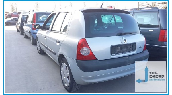 RENAULT CLIO 2a Serie  del 2003 parti usate e ricambi - Tipo Motore K9KA7