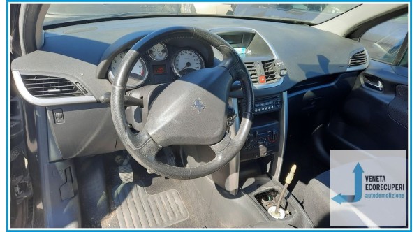 PEUGEOT 207  del 2007 parti usate e ricambi