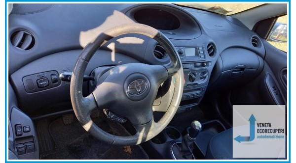 TOYOTA YARIS FRP del 2005 parti usate e ricambi - Tipo Motore 1SZFE