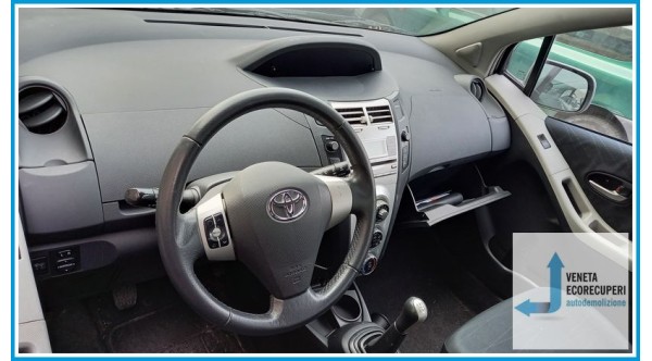 TOYOTA YARIS  del 2009 parti usate e ricambi - Tipo Motore 1NDTV