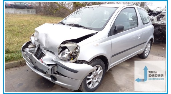 TOYOTA YARIS JPP del 1999 parti usate e ricambi - Tipo Motore 1SZFE
