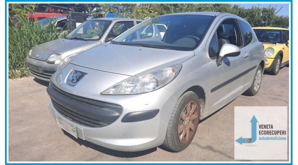 PEUGEOT 207  del 2008 parti usate e ricambi