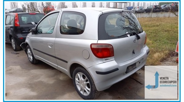 TOYOTA YARIS JPP del 1999 parti usate e ricambi - Tipo Motore 1SZFE