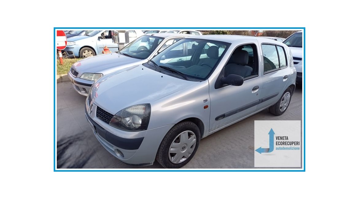 RENAULT CLIO 2a Serie  del 2002 parti usate e ricambi - Tipo Motore D4FB7