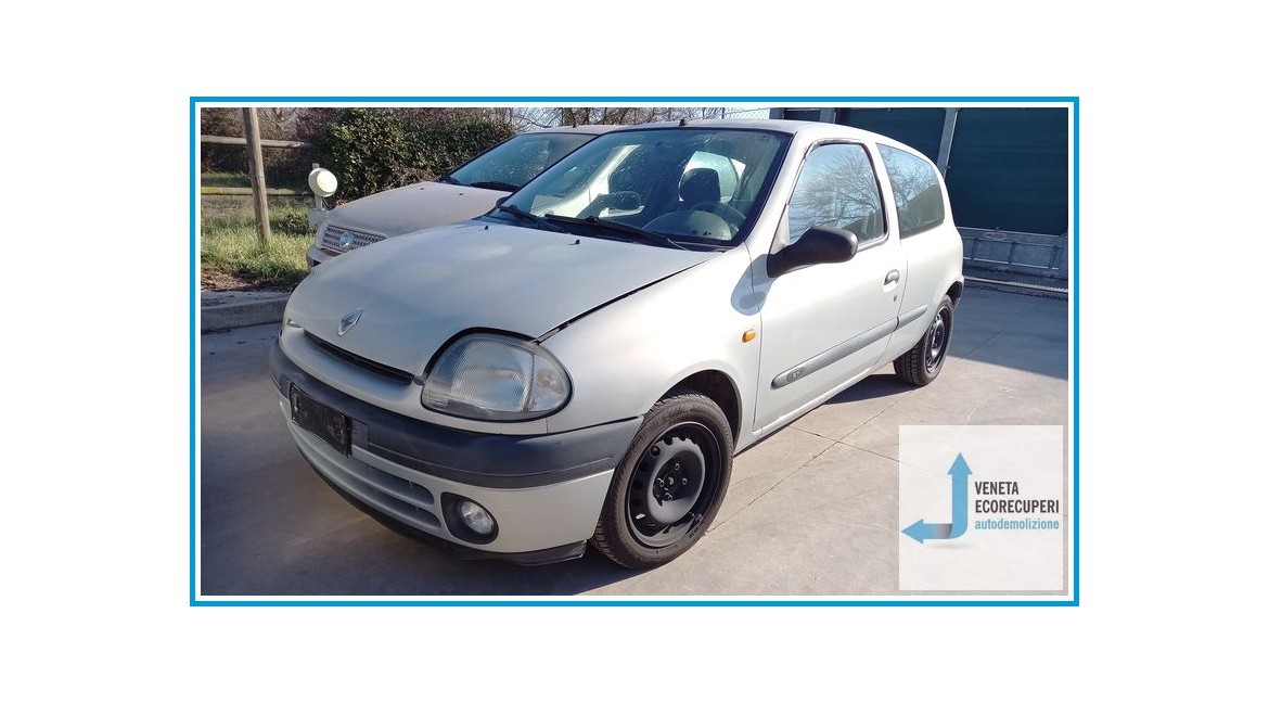 RENAULT CLIO 2a Serie  del 1998 parti usate e ricambi - Tipo Motore D7FD7