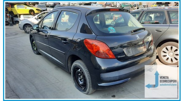 PEUGEOT 207  del 2008 parti usate e ricambi