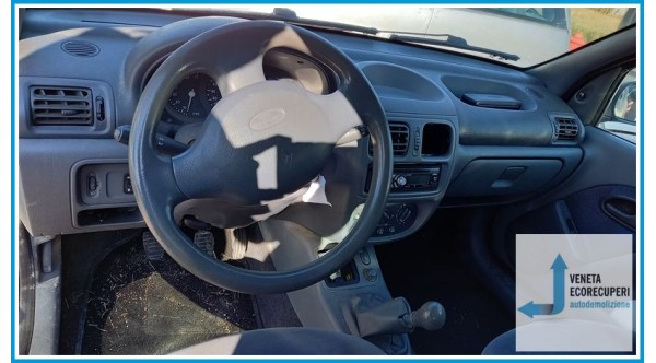 RENAULT CLIO 2a Serie  del 1998 parti usate e ricambi - Tipo Motore D7FD7