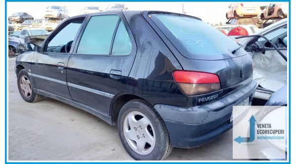 PEUGEOT 306  del 1999 parti usate e ricambi - Tipo Motore NFZ