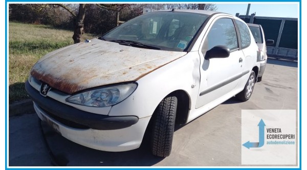 PEUGEOT 206  del 2005 parti usate e ricambi - Tipo Motore 8HZ