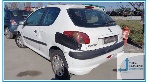 PEUGEOT 206  del 2005 parti usate e ricambi - Tipo Motore 8HZ