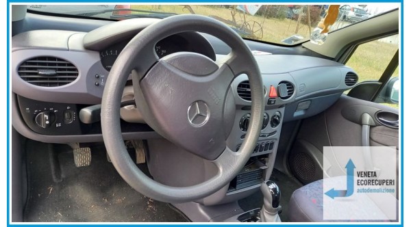 MERCEDES-BENZ Classe A W168 del 1999 parti usate e ricambi - Tipo Motore 166940